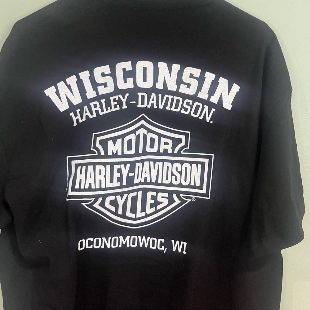 NWTHarley-Davidson Black Tee with White Skull Round Logo - Picture 7 of 9